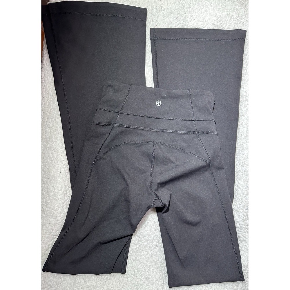 Lululemon Black Groove Pant Flare Size 2 (See pics) Pre-Owned